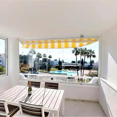 아파트 Floor - Amazing Sea View